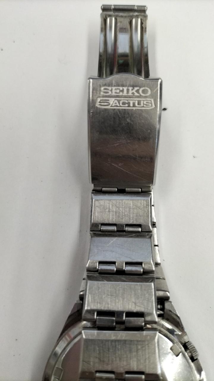 SEIKO 5ACTUS Cut Glass 6106-7690 - Banzai Thrifting | BanzaiHobby
