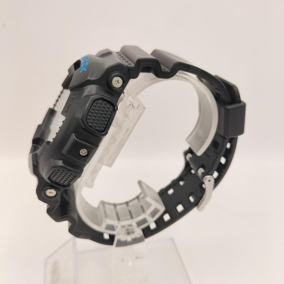 G-SHOCK Wristwatch GA-100CB - Banzai Thrifting | BanzaiHobby