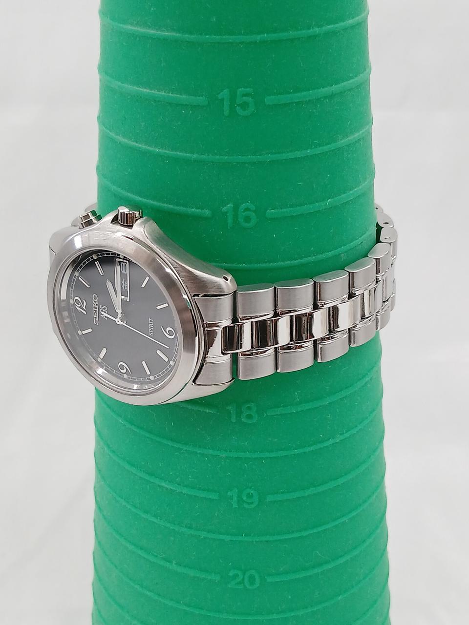 SEIKO Automatic Analog Watch 5M23-7A70 - Banzai Thrifting | BanzaiHobby