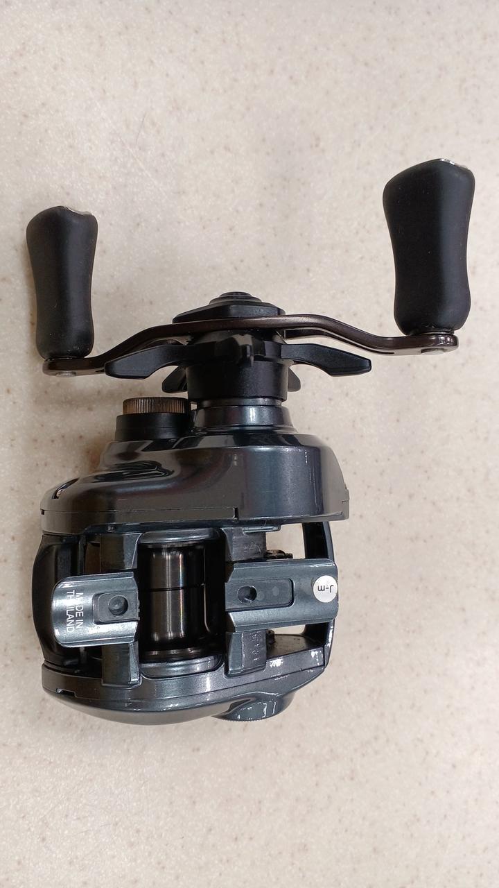 DAIWA Baitcasting Reel 25TATULA SV TW 100H - Banzai Thrifting | BanzaiHobby