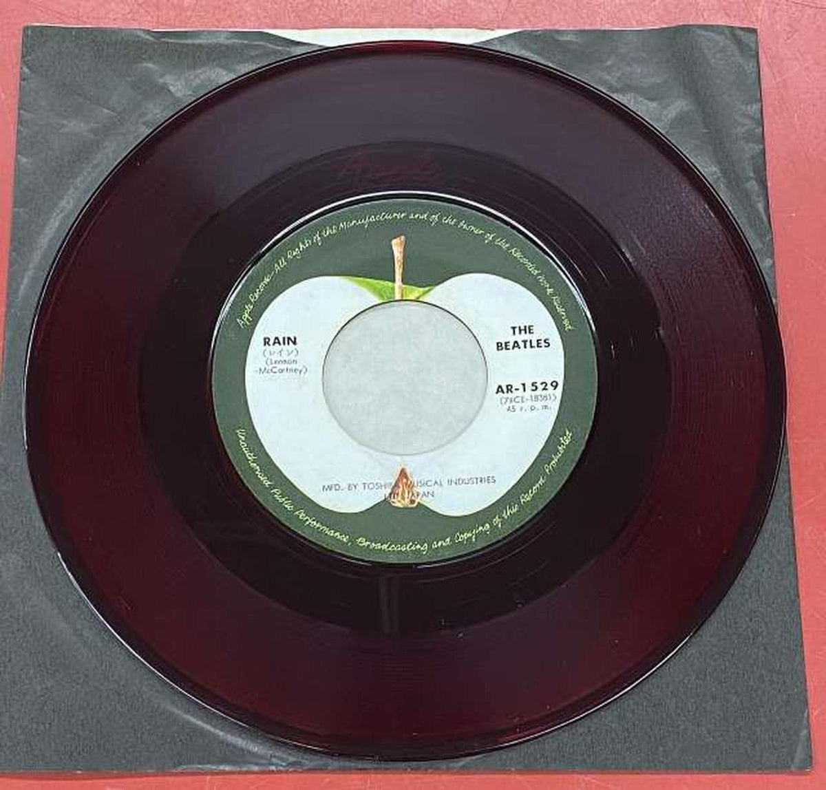 APPLE RECORDS PAPERBACK WRITER / RAIN Red Disc AR-1529 Red Disc