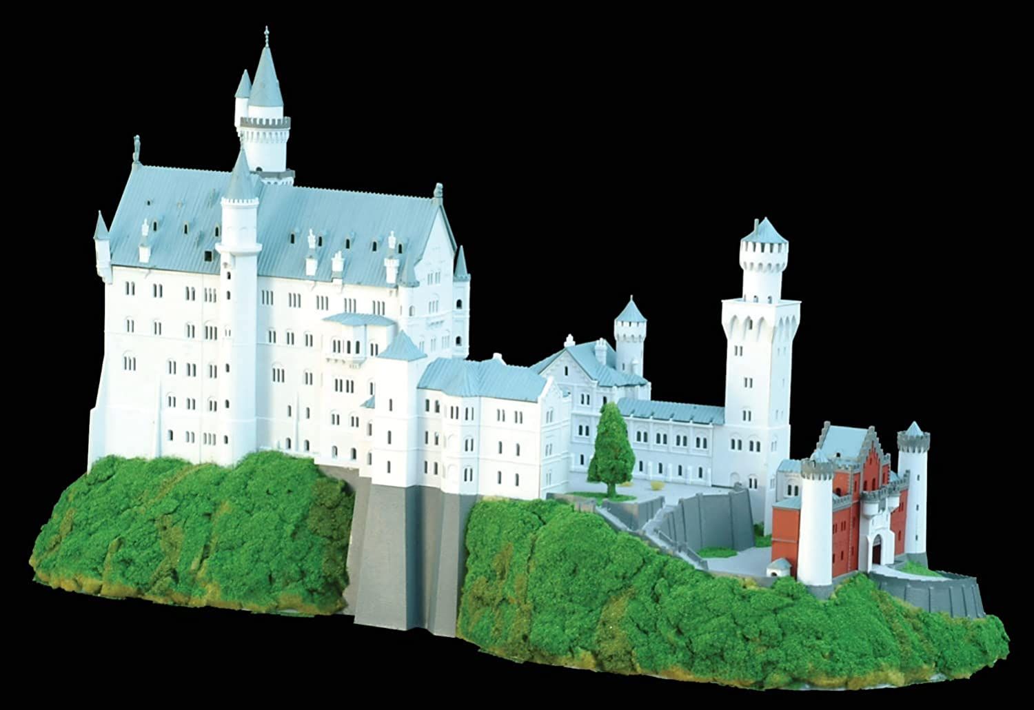 Doyusha Doyusha 1/220 Western Castle Neuschvan Stein Castle Color Plasti - BanzaiHobby