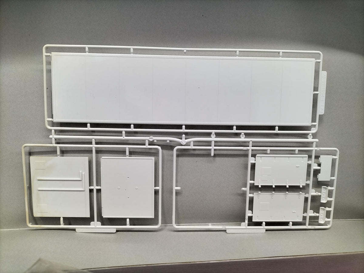 Qingdao Cultural Teaching Materials Company Truck Guy Ichibanboshi Otoko Ippithiki Momojiro - Banzai Thrifting | BanzaiHobby