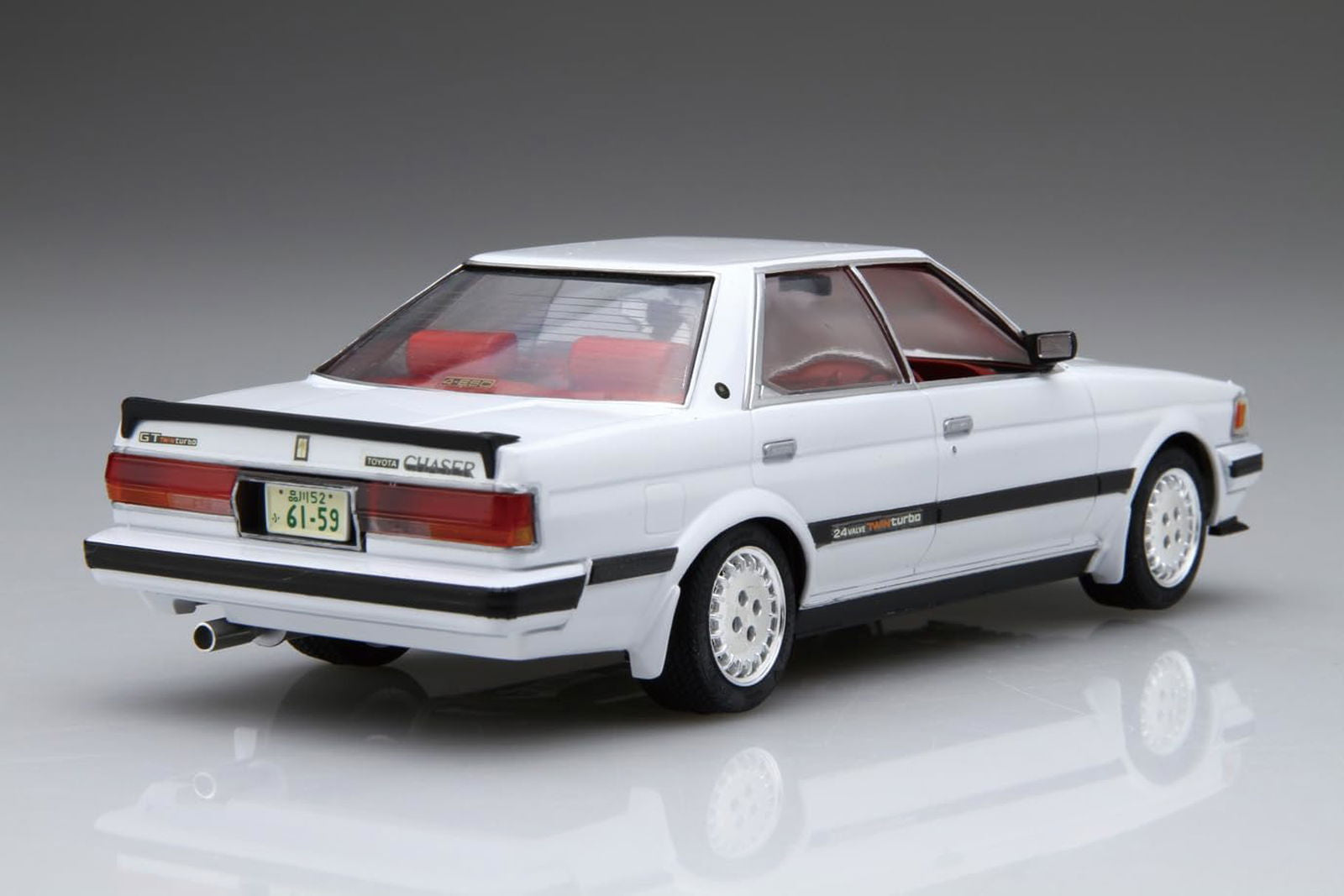 Fujimi  ID-177 1/24 Inch Up Series No.177 Toyota Chaser 2.0 Twin Turbo GX71 - BanzaiHobby