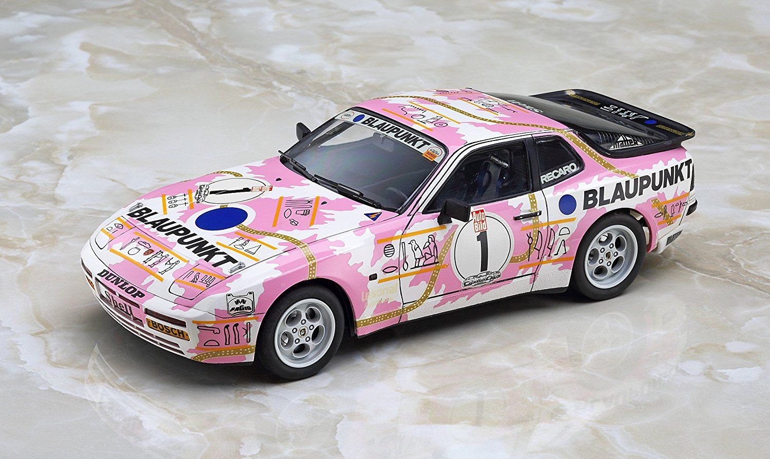 Hasegawa 1/24 Porsche 944 Turbo Racing - BanzaiHobby