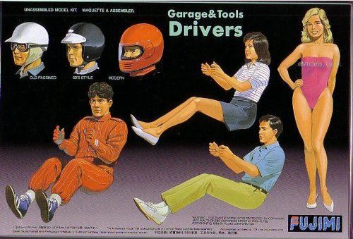 Fujimi GT-4 1/24 Scale Driver (Garage & Tool Set) - BanzaiHobby