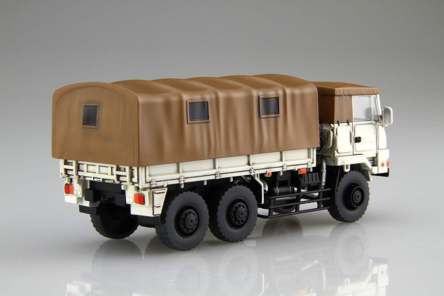 Fujimi JGSDF 3 1/2t Big Truck (White Painted Ver.) - BanzaiHobby