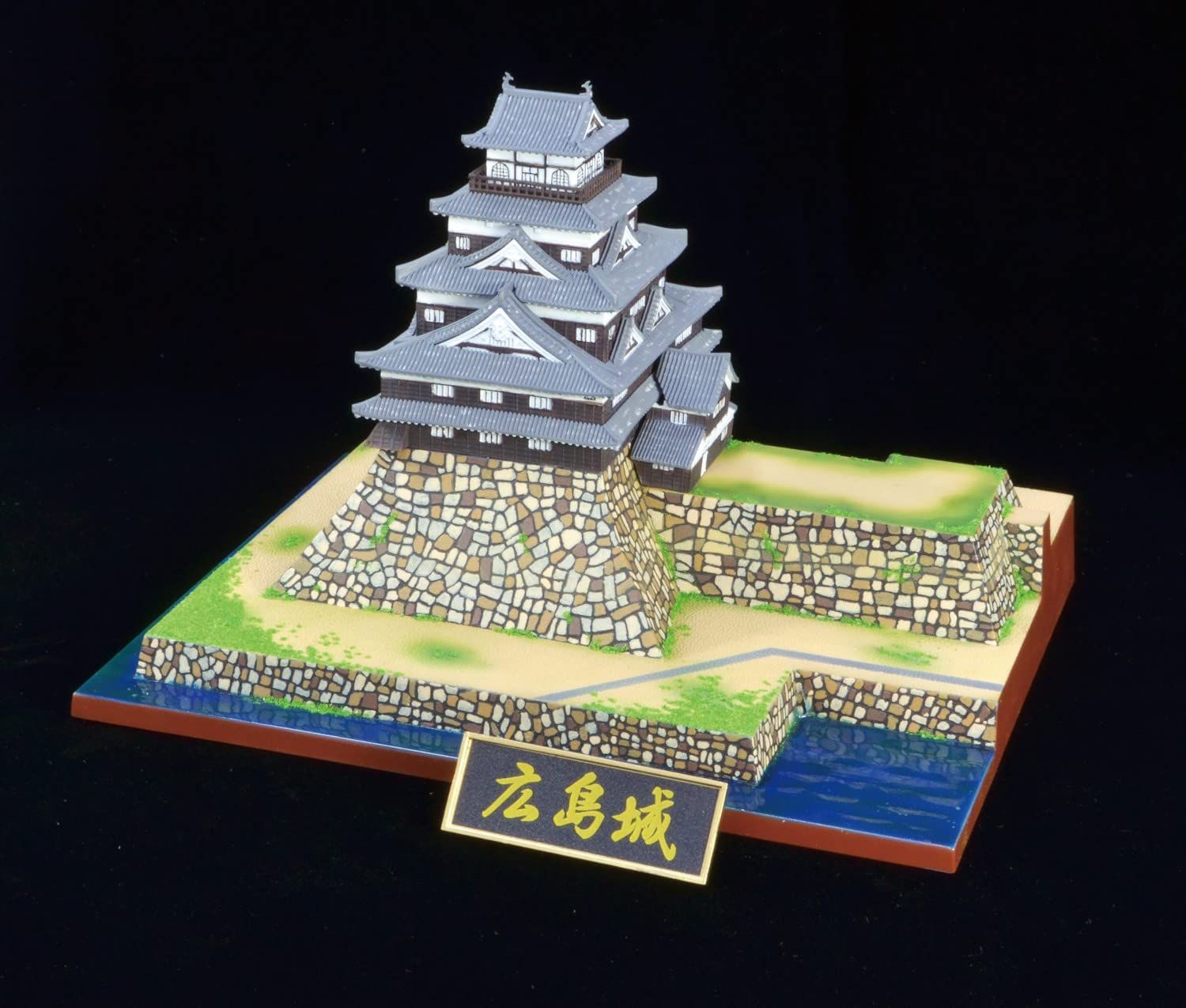 Doyusha Doyusha S-29 1/350 Japanese Castle, Standard Hiroshima Castle Pl - BanzaiHobby