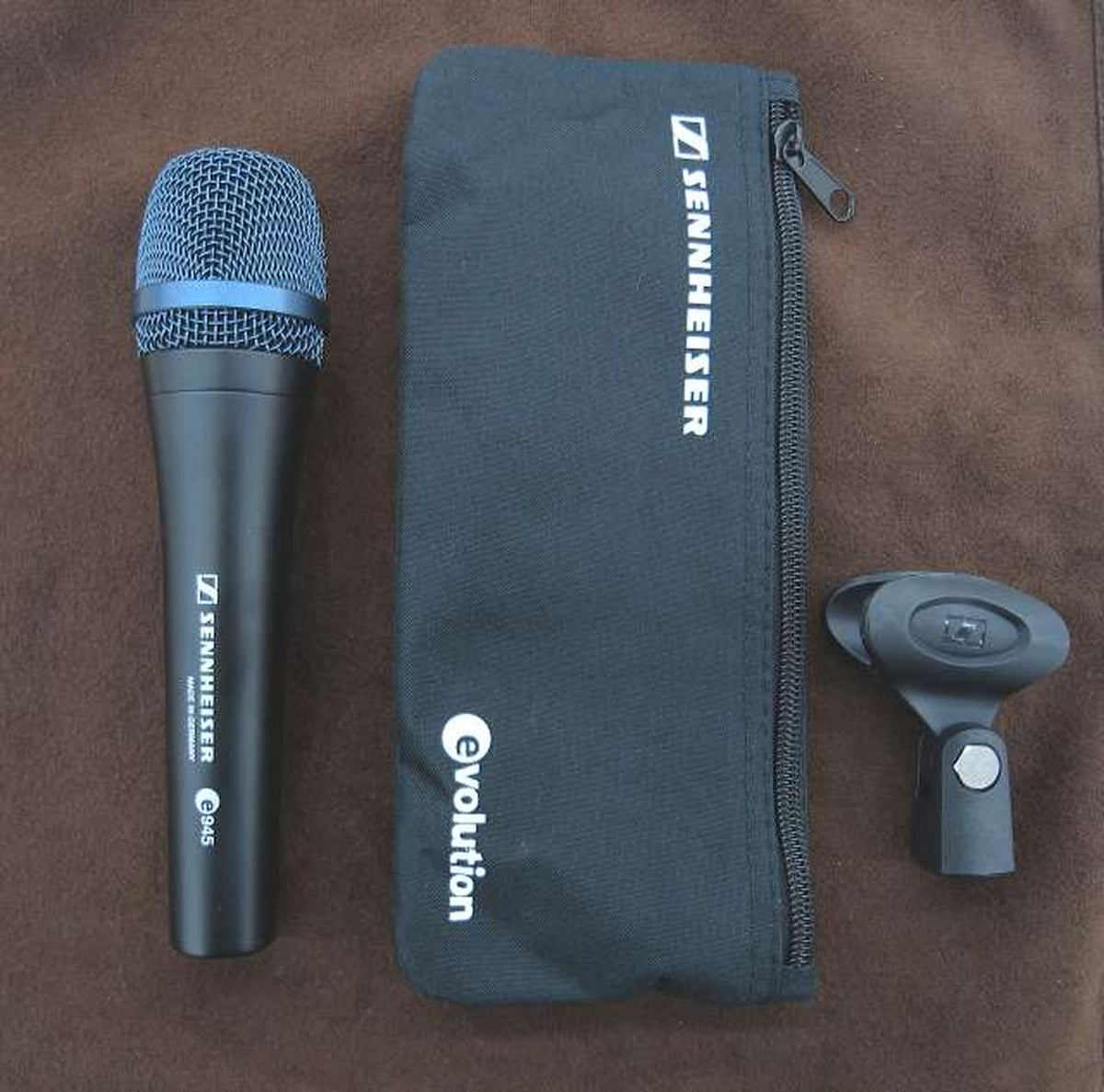 SENNHEISER Dynamic Microphone E945