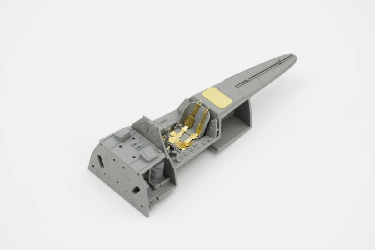 Hasegawa BF009 1/35 Focke-Wulf Fw190 A-8 4in1(R2/R6/R7/R8) - BanzaiHobby