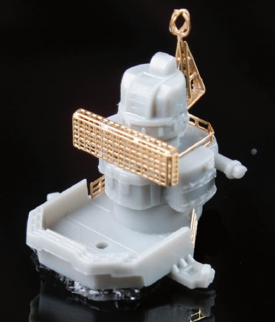 Fujimi 452258 1/700 Japanese Navy Light Cruiser Yahagi (1945/1944) Full Hull Model (with etched parts) - BanzaiHobby