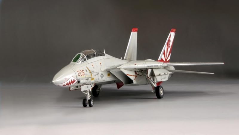 Fine Molds FF10 1/72 US Navy F-14A Tomcat Jolly Rogers/Sundowners - BanzaiHobby