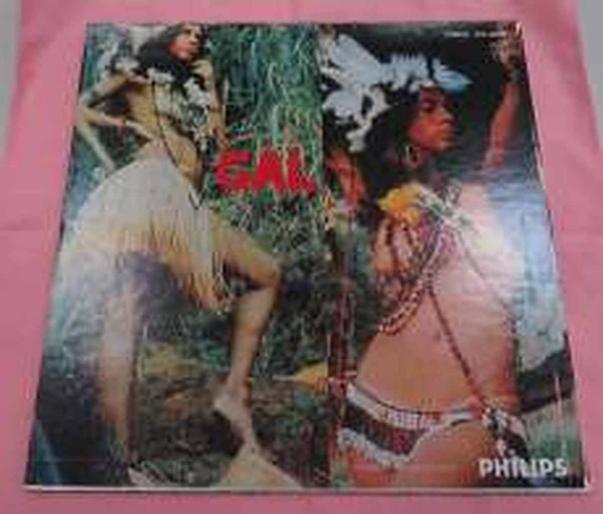 PHILIPS This is an album by singer Garcosta, who is considered Brazil's top artist. SFX-6009
