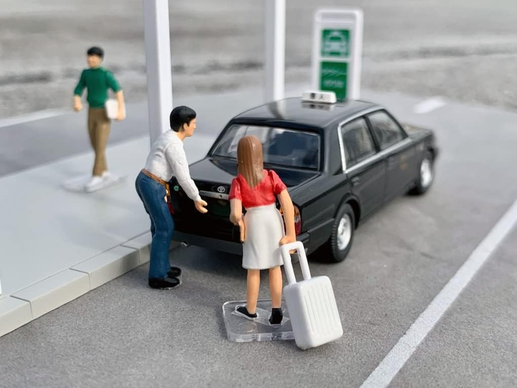 TOMYTEC 322825 1/64 Diocolle 64 #Car Snap 04b Taxi Stand (Toyota Crown Comfort Included) - BanzaiHobby