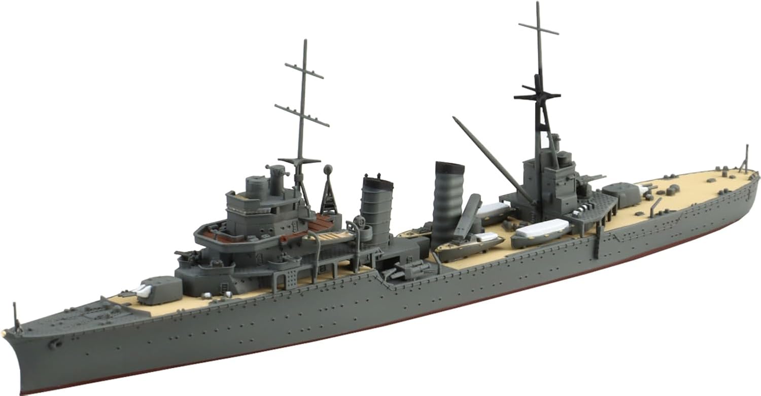 Aoshima WL356 1/700 Japanese Navy Light Cruiser Kashii - BanzaiHobby