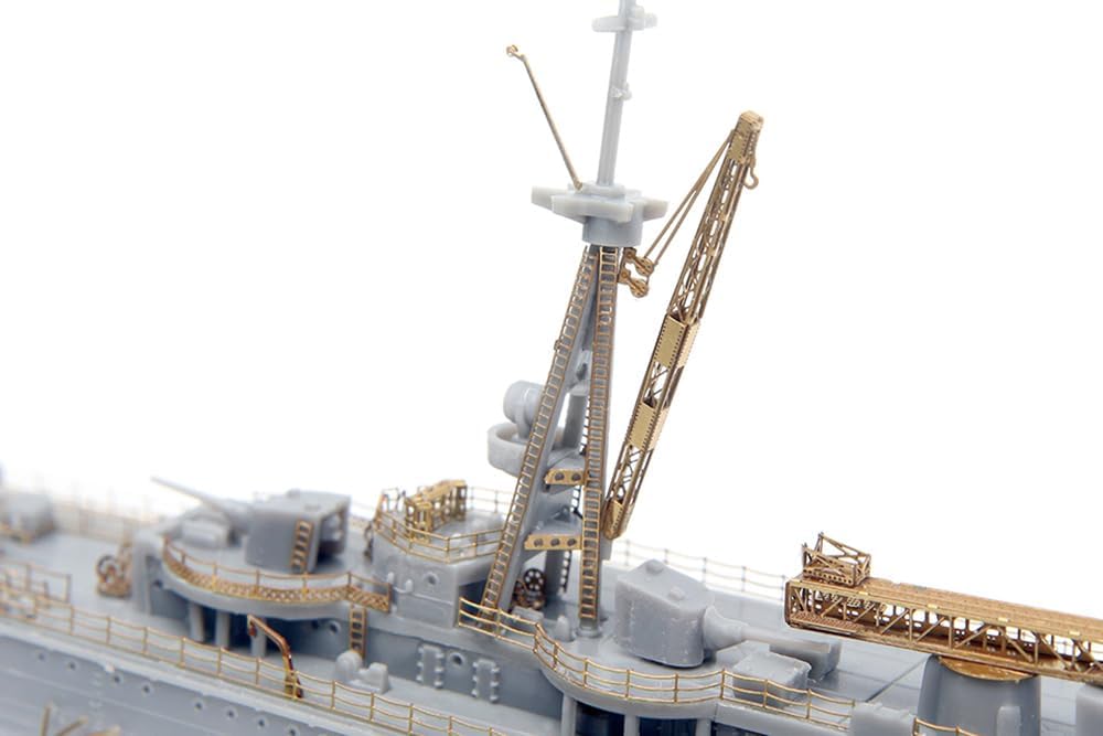 Fujimi 1/700 Ship NEXT Series No.17 EX-201 Japanese Navy Light Cruiser Kuma 1942 (with etching parts) - BanzaiHobby