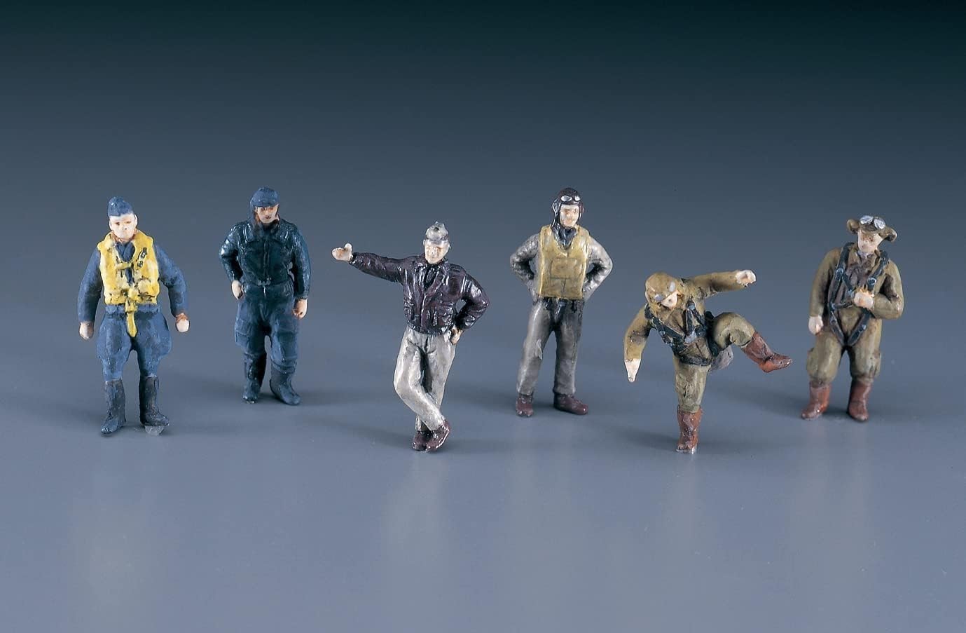 Hasegawa X72-08 1/72 WWII Pilot Figure Set