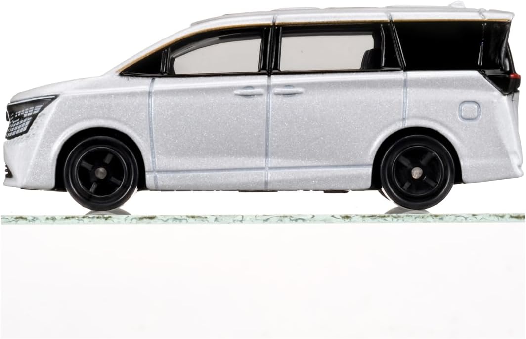 Tomica 093 Nissan Elgrand