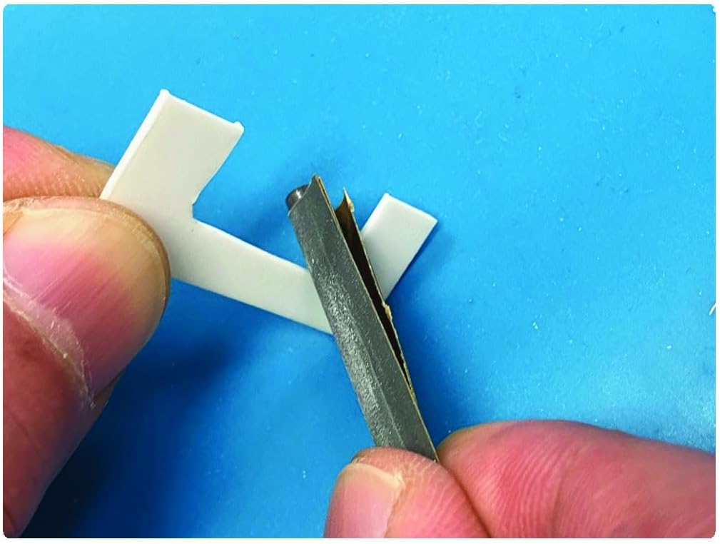 Doyusha 130711 Awesome! Hobby Paper File Carbon Stick Thick (Diameter 0.2 inches (4 mm) - BanzaiHobby