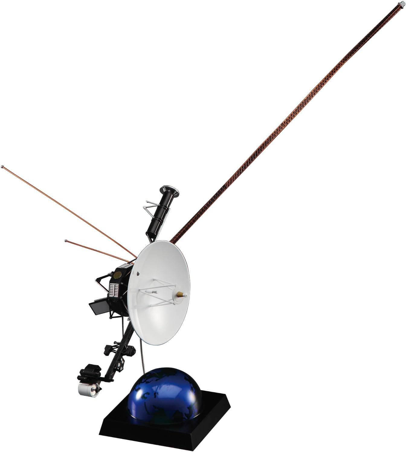 Hasegawa SP635 1/48 Unmanned Space Probe Voyager with Mission Emblem Patch - BanzaiHobby