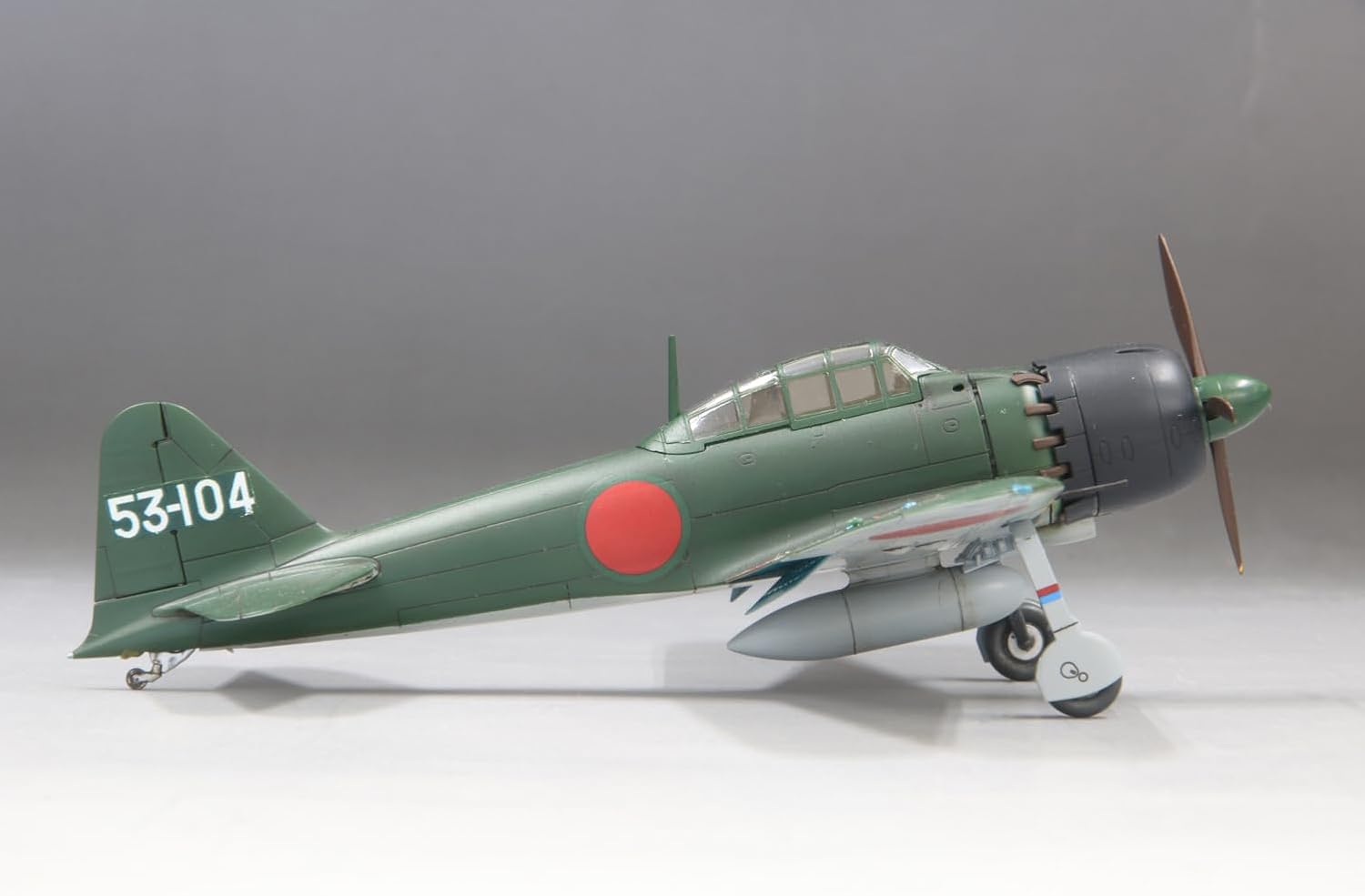 Fine Molds FR02 1/72 IJN A6M5 Carrier Fighter ZERO Model 52 (Mitsubishi, Mid Prod.)
