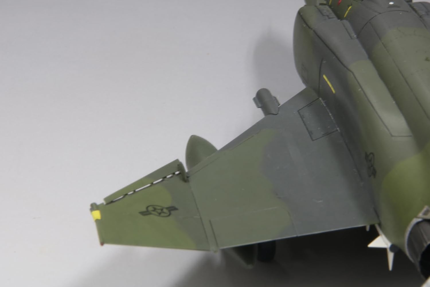 Fine Molds FF06 1/72 U.S. Air Force Jet Fighter F-4E (Late Model) Clark Air Base - BanzaiHobby