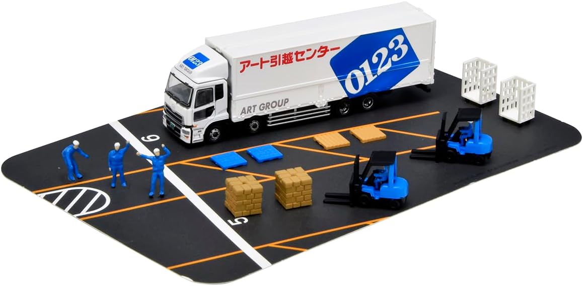 TOMYTEC The Truck Collection Torakore Logistics Site Wing Van Set C Art Moving Center Diorama Supplies - BanzaiHobby