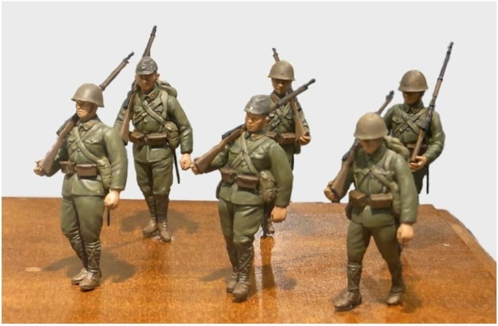 Fine Mold FM37 1/35 Imperial Army Infantry March Set Plastic Model - BanzaiHobby