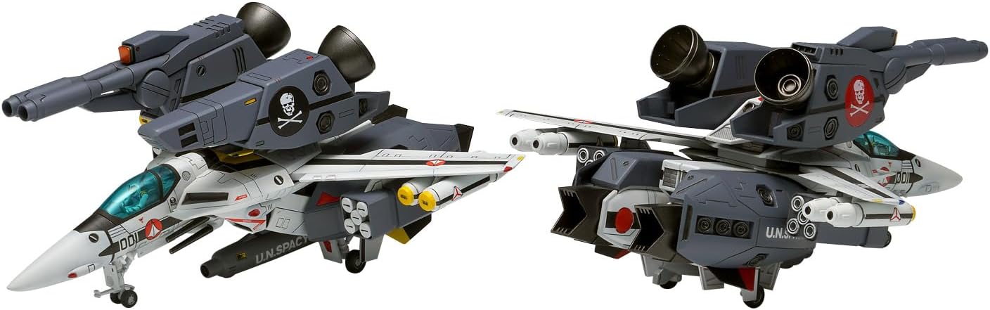 Wave MC-069 1/100 Macross VF-1S Strike Valkyrie Fighter Kirki Ichijo / Roy Fokker Machine - BanzaiHobby