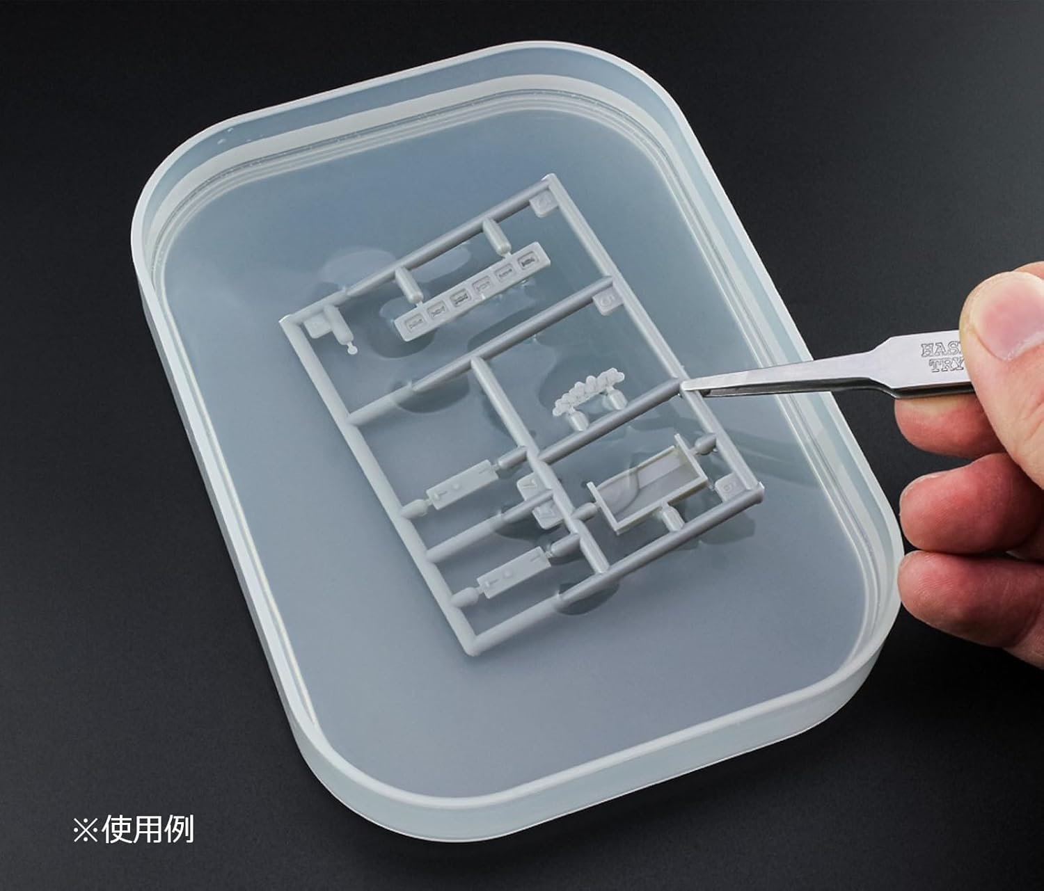 Hasegawa TT122 Takumi's Cleaning Water, a Powerful Cleaner for Model Kits - BanzaiHobby