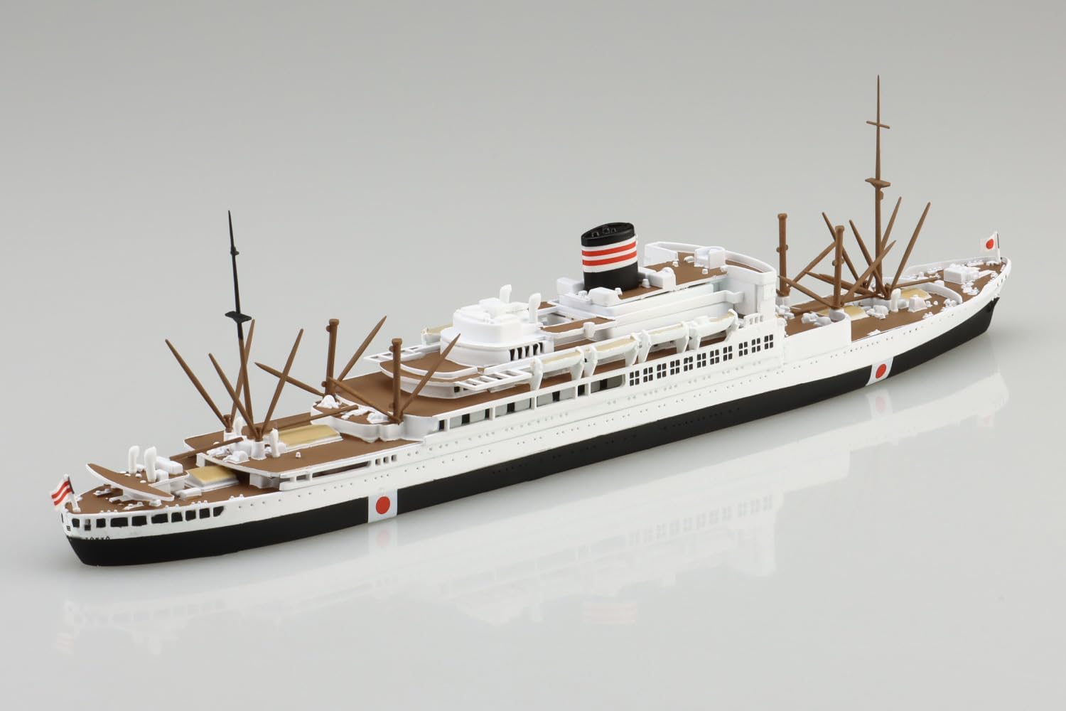 Aoshima WL506 1/700 Water Line Series No. 506 Japanese Passenger Liner Nittamaru - BanzaiHobby