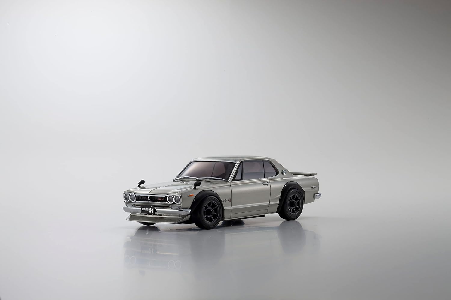 Kyosho 32636S MA-020 r/s Skyline GT-R KPGC10 Silver - BanzaiHobby