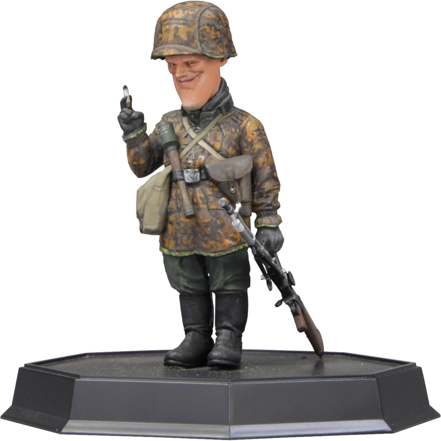 Fine Mold FT01 1/12 World Fighter Collection German WSS Soldier Rudolph Assault & ZB-26 Light Machine Gun - BanzaiHobby