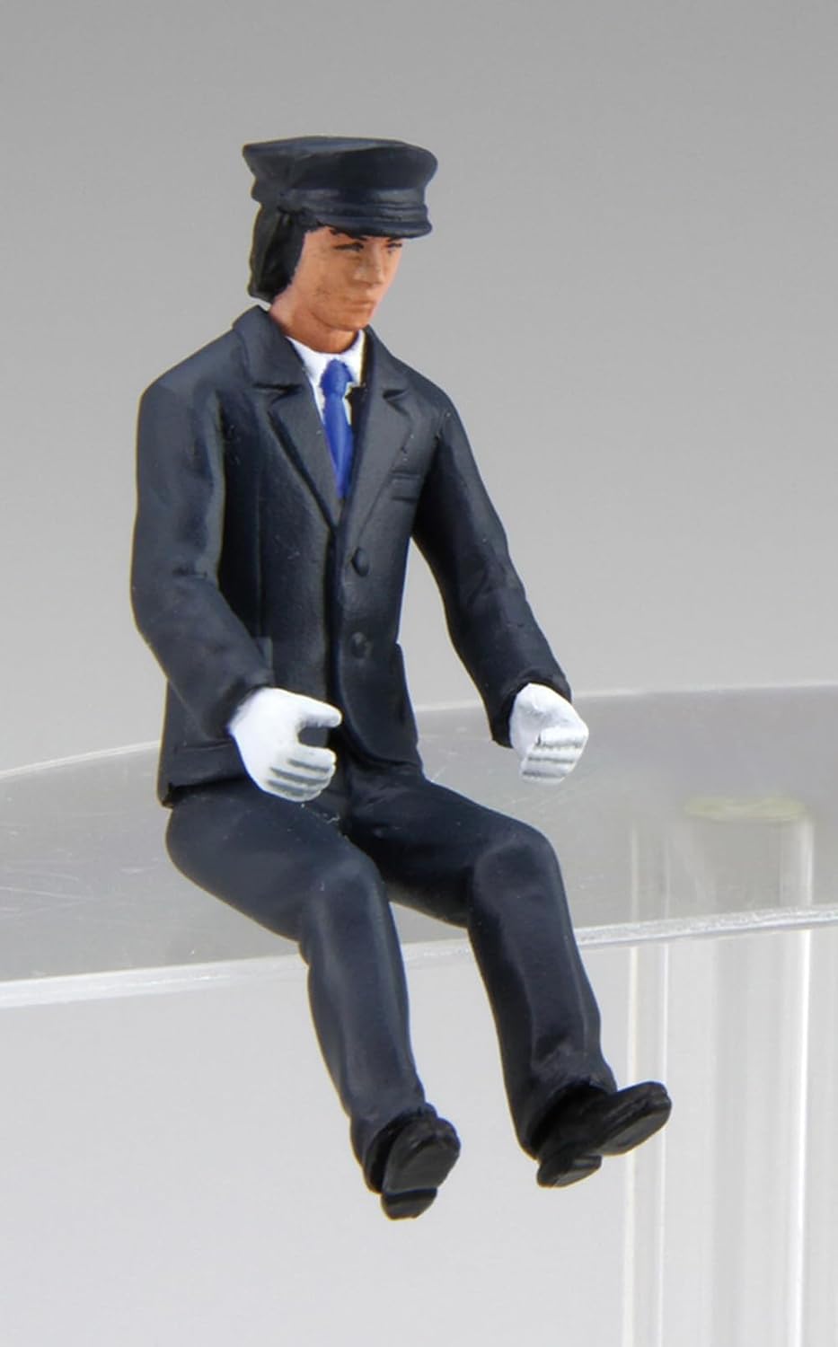 Fujimi 1/32 BUS Series No.4 EX-1 Mitsubishi Fuso Aero Queen Super High Decker (Bus Guide & Bus Driver Figure Included) - BanzaiHobby