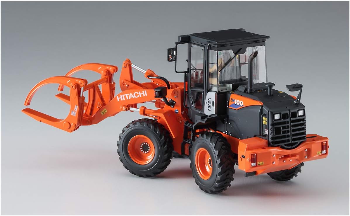 Hasegawa 66105 1/35 Hitachi Wheel Loader ZW100-6 Log Grapple Working Machine - BanzaiHobby
