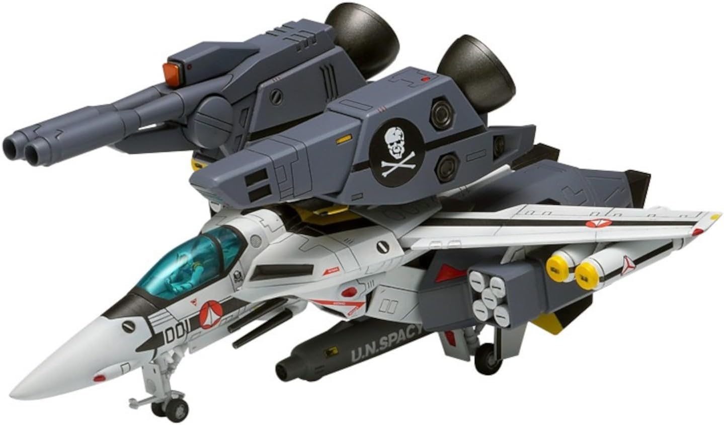 Wave MC-069 1/100 Macross VF-1S Strike Valkyrie Fighter Kirki Ichijo / Roy Fokker Machine - BanzaiHobby