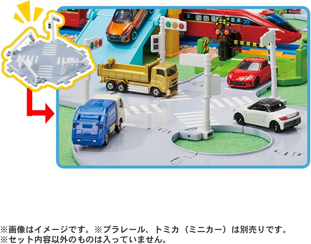 Tomica Town Railroad Crossings, Overpasses, and Intersections