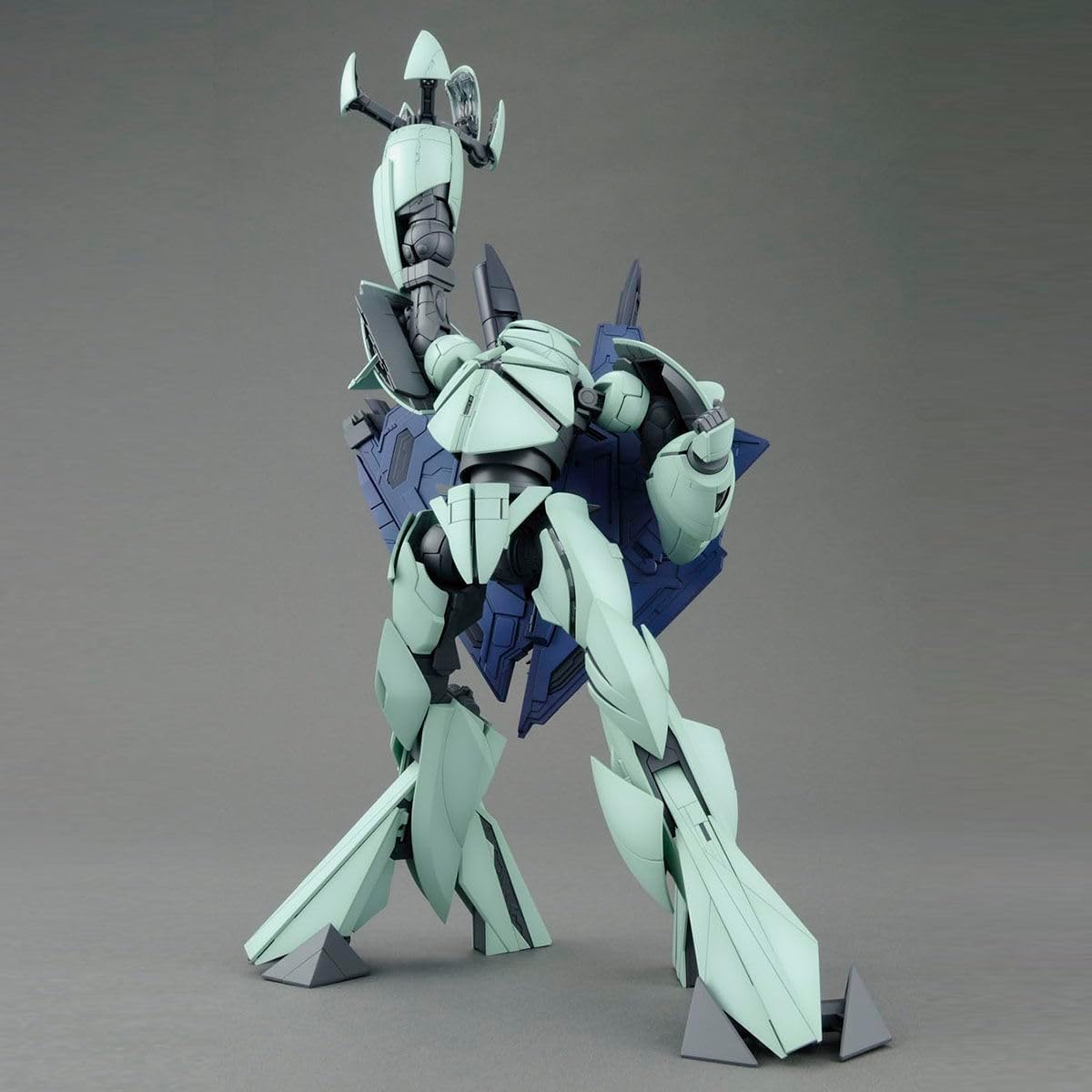 Bandai 1/100 MG Turn X Gundam - BanzaiHobby