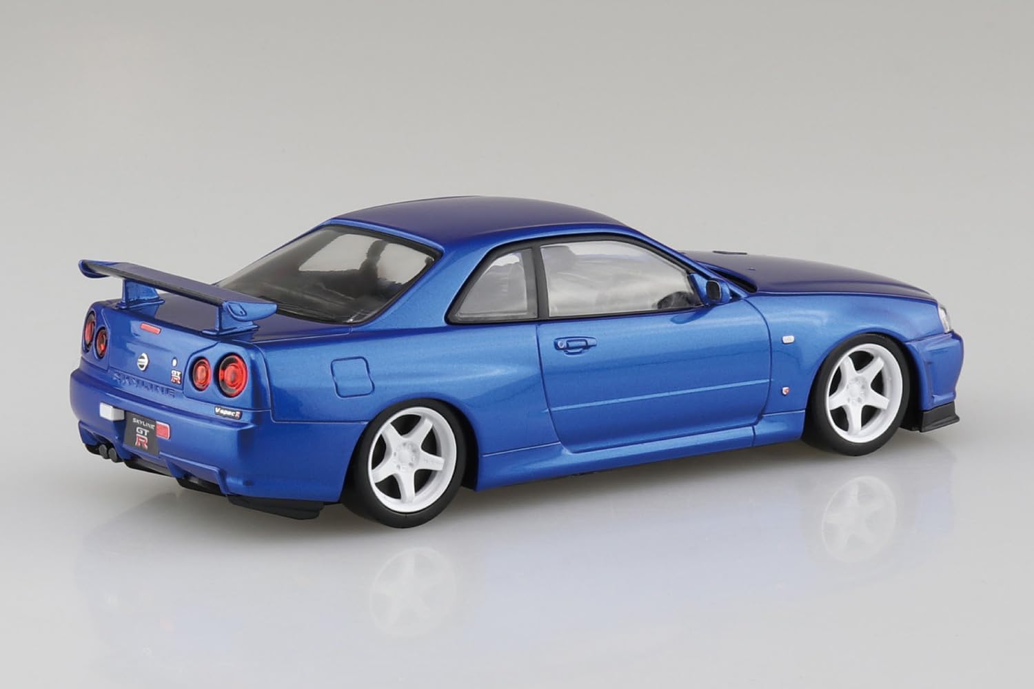 Aoshima 1/32 RakuPla Snap Kit No.12CU-BB Nissan R34 Skyline GT-R Custom Wheels (Bayside Blue)