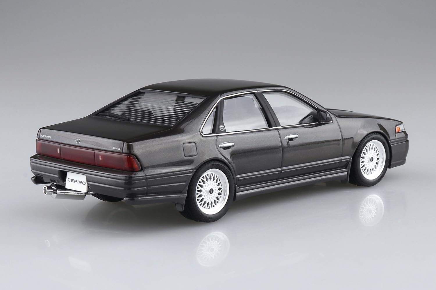 Aoshima 1/24 The Tuned Car No.82 A31 Cefiro 91 Aero Custom (Nissan)