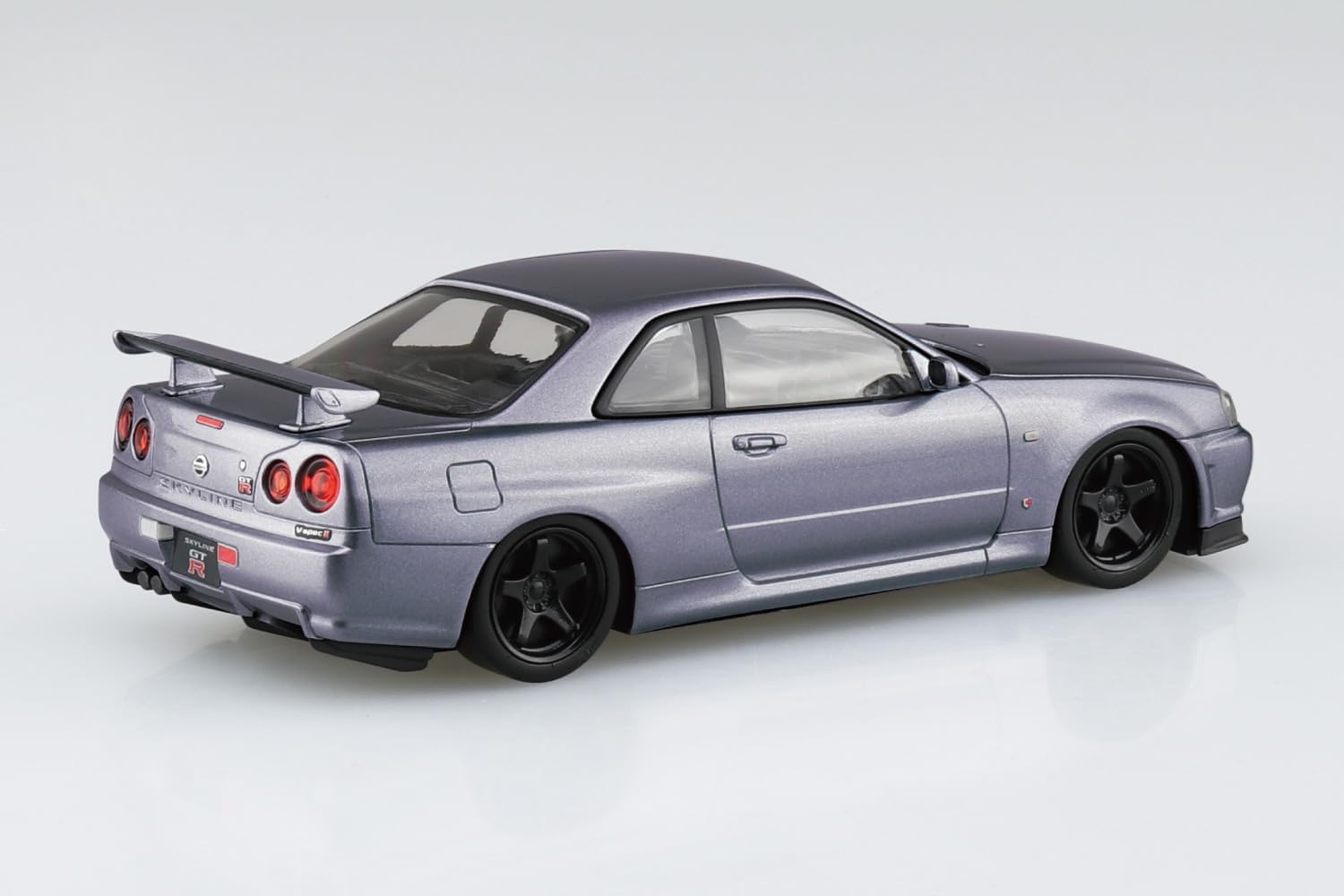 Aoshima 1/32 RakuPla Snap Kit No.12CU-AS Nissan R34 Skyline GT-R Custom Wheels (Athlete Silver)