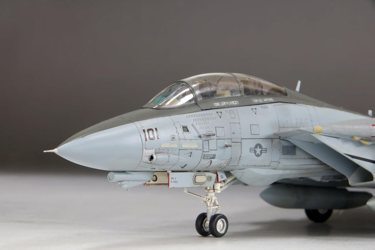 Fine Molds FX09 1/72 US Navy F-14A Tomcat Bombcat - BanzaiHobby