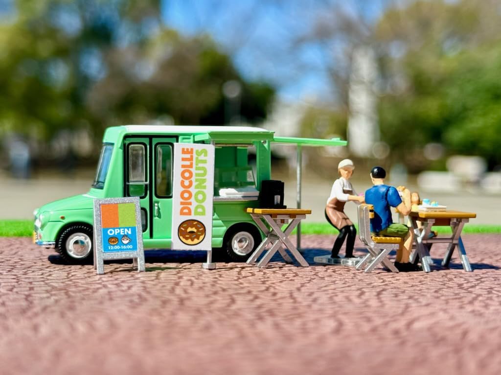 TOMYTEC 330578 1/64 Diocolle 64 #CarSnap 24a Donut Shop (with Daihatsu Mira Walk-Through Van) - BanzaiHobby