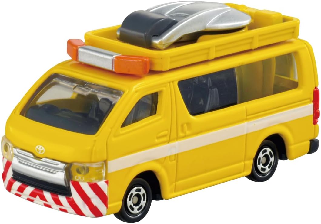 Tomica Gift Protect the Road! Tomica Expressway Set