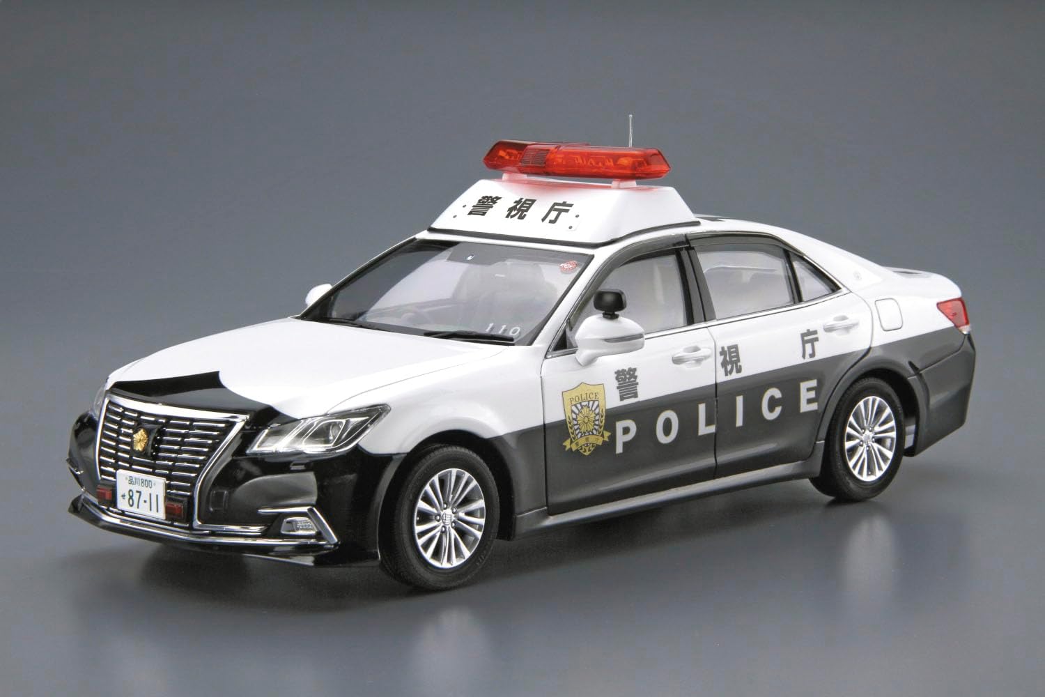 Aoshima Bunka Kyozai 1/24 The Model Car Series No.129 Toyota GRS210 Crown Patrol Car for Police '16 Plastic Model - BanzaiHobby