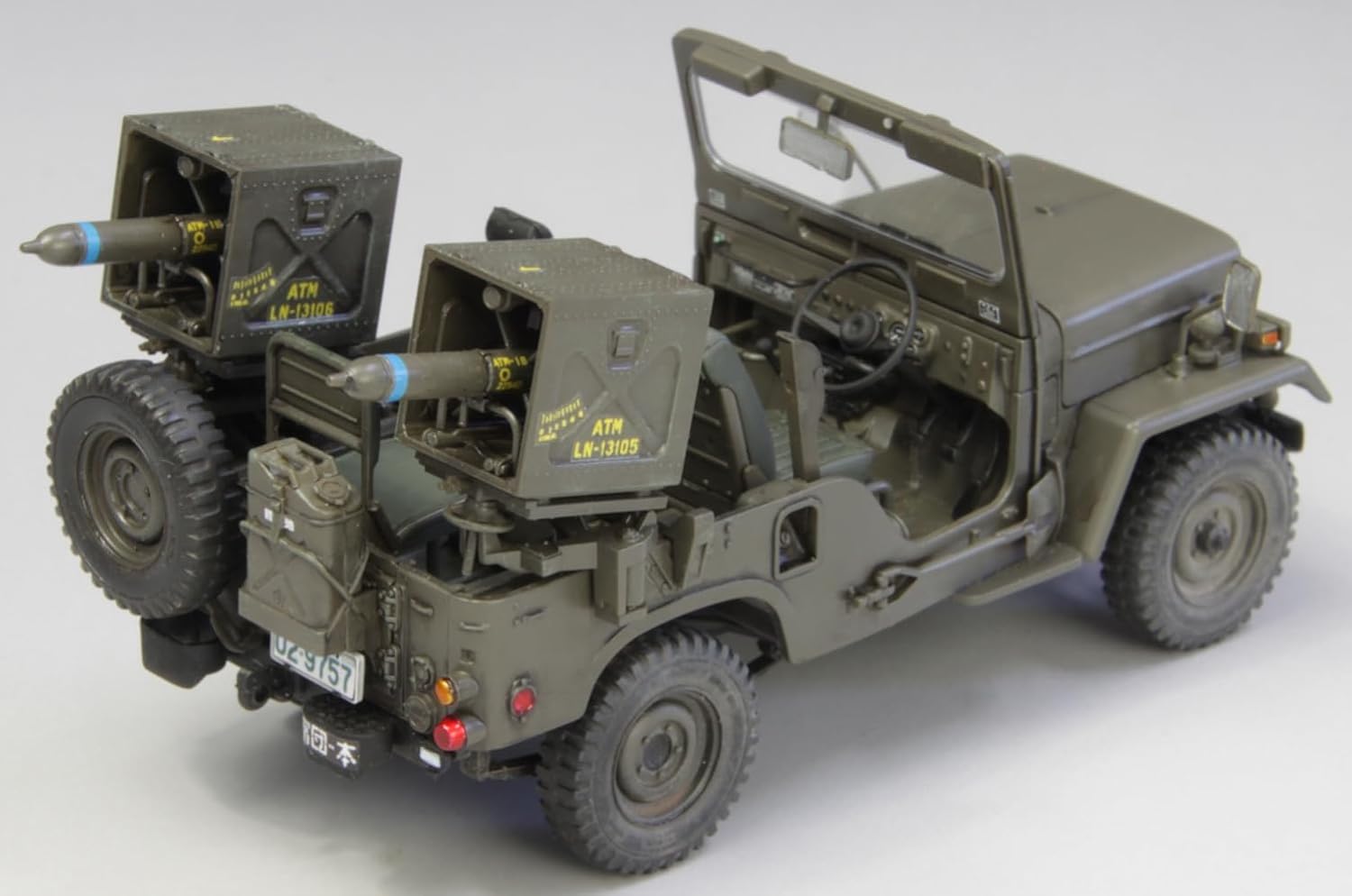 Fine Molds MJ04 1/35 Japan Ground Self-Defense Force Type 73 Light Truck (with MAT) - BanzaiHobby