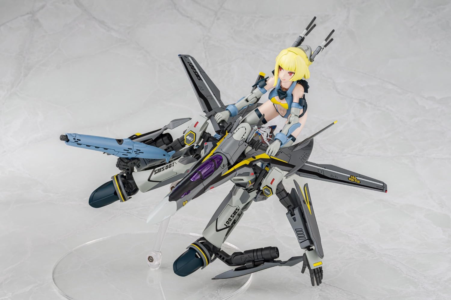 Aoshima V.F.G. MC-18 Macross F VF-25S Super Messiah - BanzaiHobby