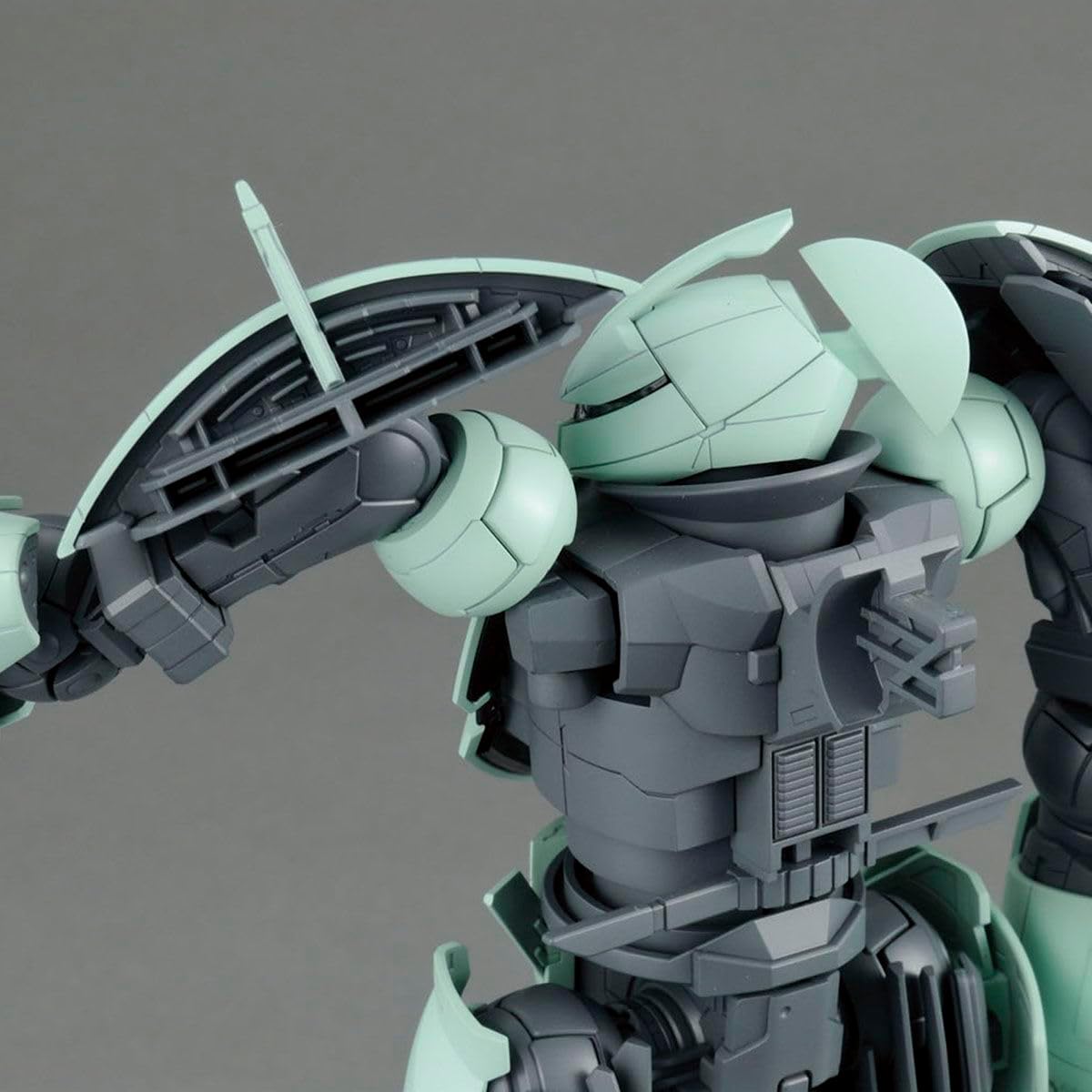 Bandai 1/100 MG Turn X Gundam - BanzaiHobby