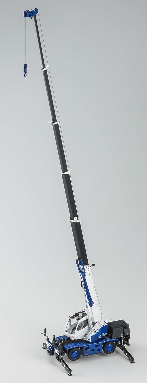 Hasegawa WM08 1/35 Tadano Rough Terrain Crane GR-130NL/N Clevo Mini G4 - BanzaiHobby