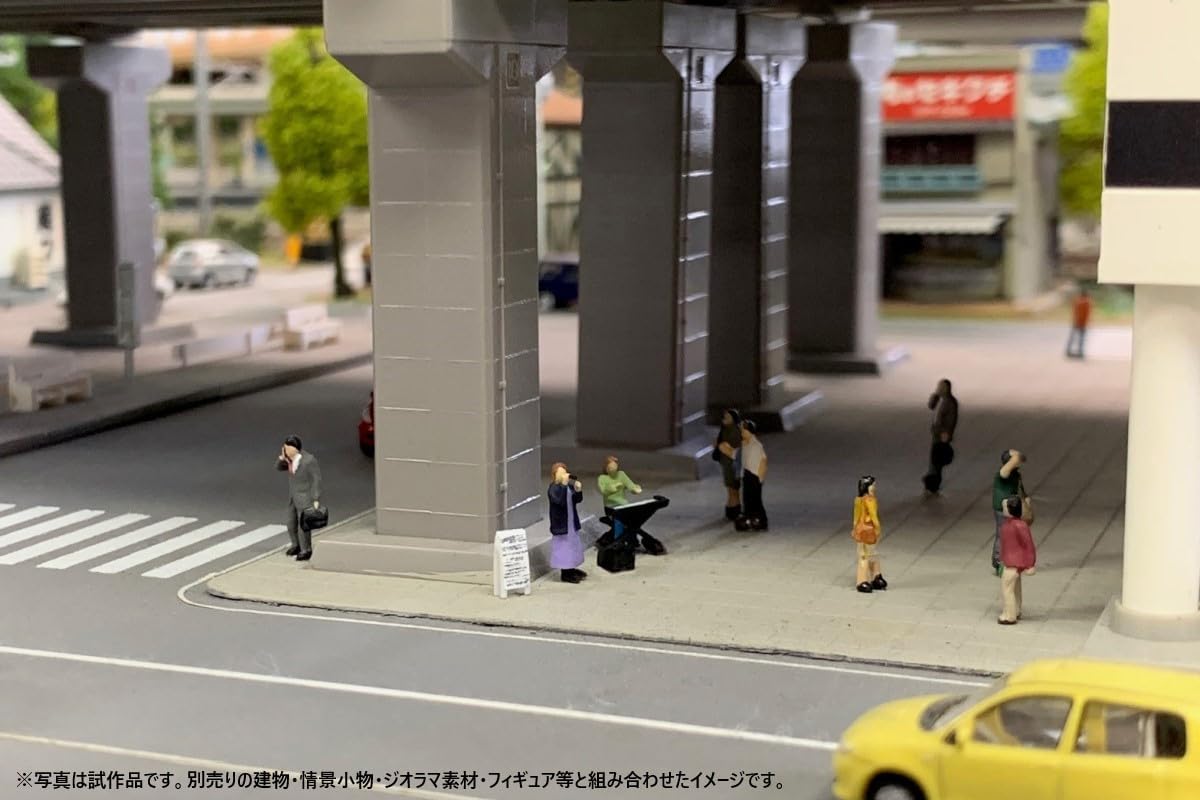 TOMYTEC 1/150 Scene Collection The Human 142: People in Front of the Station - BanzaiHobby
